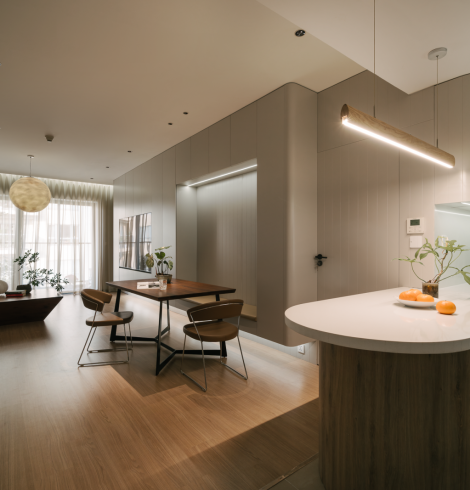 Cải tạo căn hộ 112 m2 với nội thất lỗi thời thành không gian hiện đại